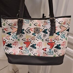 Stone Mountain Accessories Heart Pattern Shoulder Bag